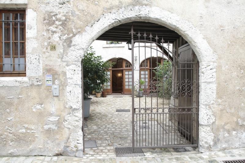 Maison D'Ines Centre Historique Garage Prive Villa Blois Szoba fotó